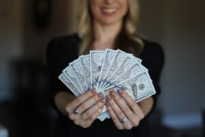 HCTR11 anuncia dividendo extraordinário
