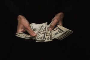 Ibovespa dólar sobe queda