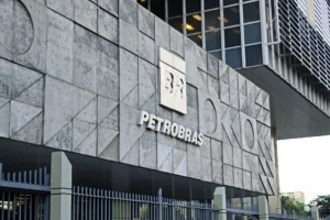 petrobras-acoes-queda-petroleo-brent