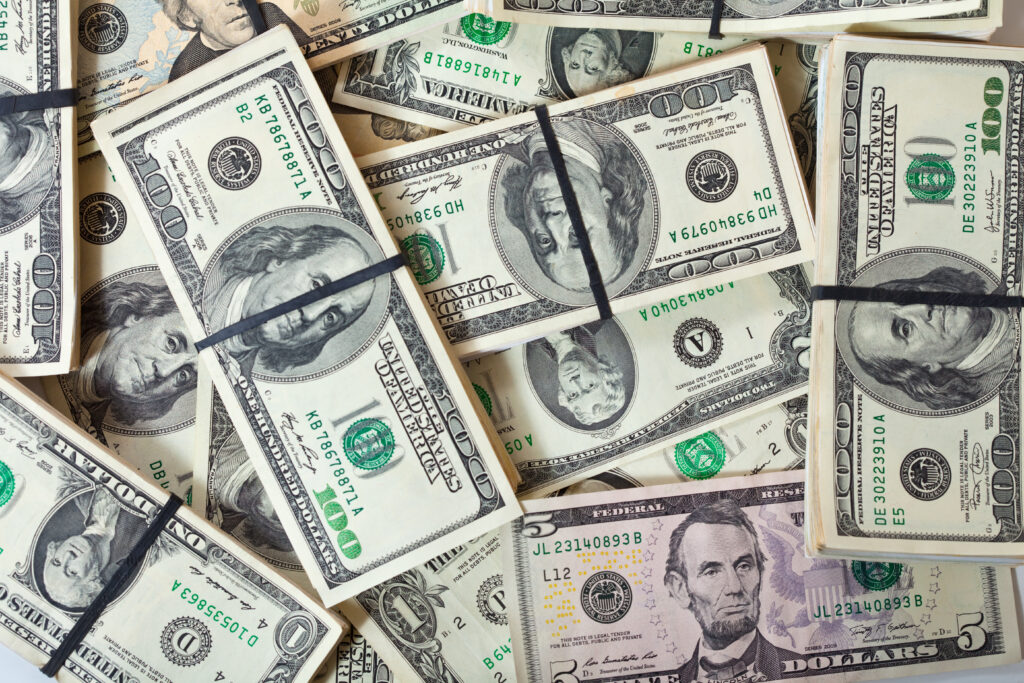 dolar-hoje-menor-patamar-desde-2024-payroll-eua