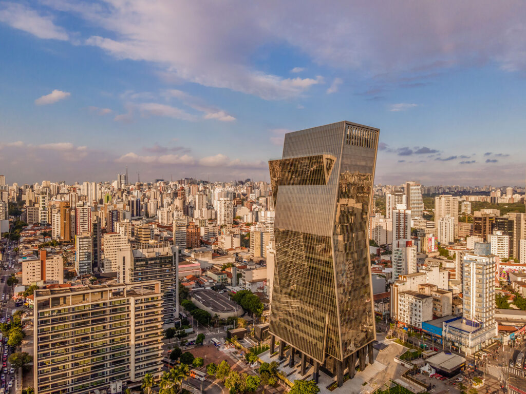 trxf11-desiste-compra-imoveis-1-bilhao