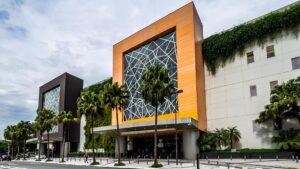 pmll11-compra-participacoes-cinco-shoppings