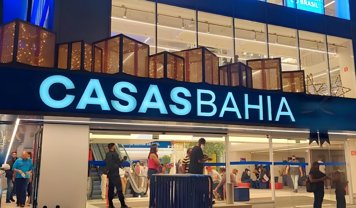 hslg11-casas-bahia-reduz-projecao-dividendos